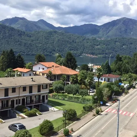 Apartment Pina House Pettenasco